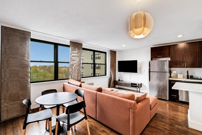 Foto del edificio - 5450 Wissahickon Ave