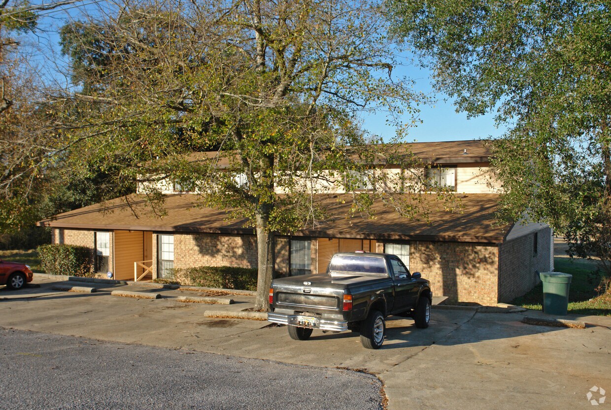 9650 Hillview Dr, Pensacola, FL 32514 Apartments in Pensacola, FL