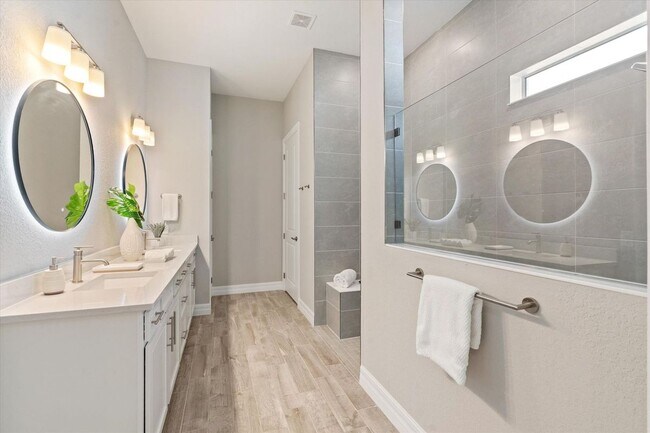 Foto del edificio - 5312 Blue Reed Ln.