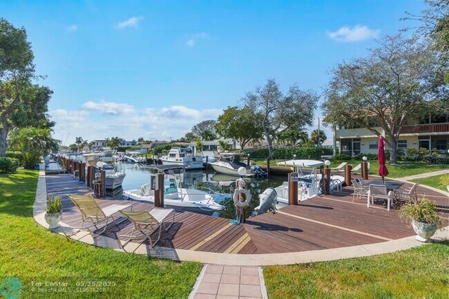 Foto del edificio - 2800 NE 14th Street Causeway
