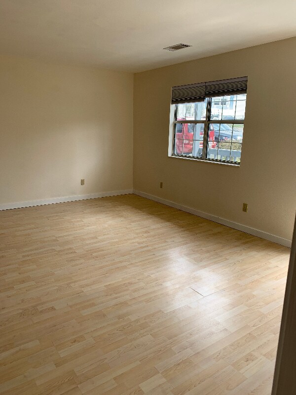 Foto del edificio - 5349 East Pkwy