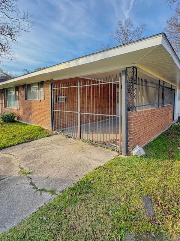 Foto del edificio - 1945 77th Ave