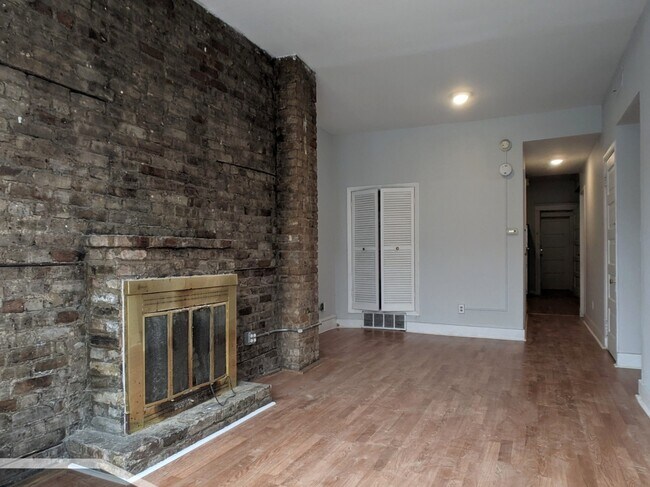 Foto del edificio - 3544 N Halsted St