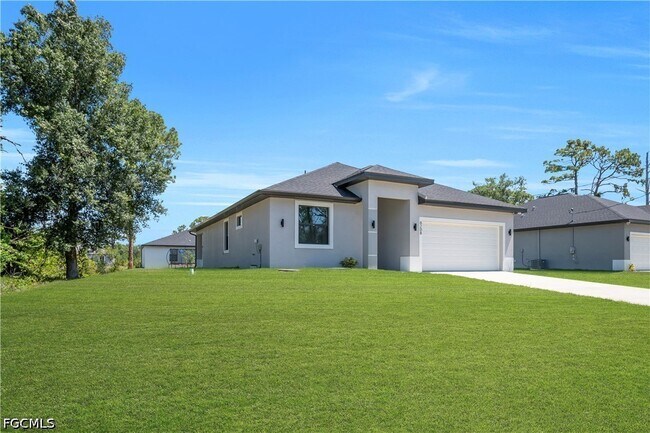 Foto del edificio - 6208 Forest Ct