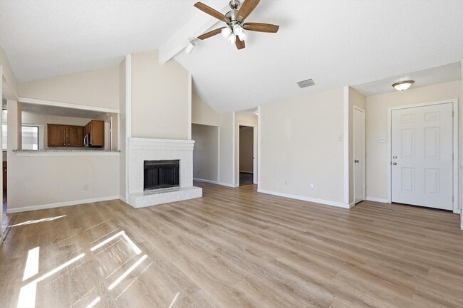 Photo - 1234 Roan Dr House