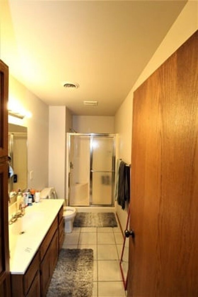 Foto del edificio - 2285 South Thompson Drive