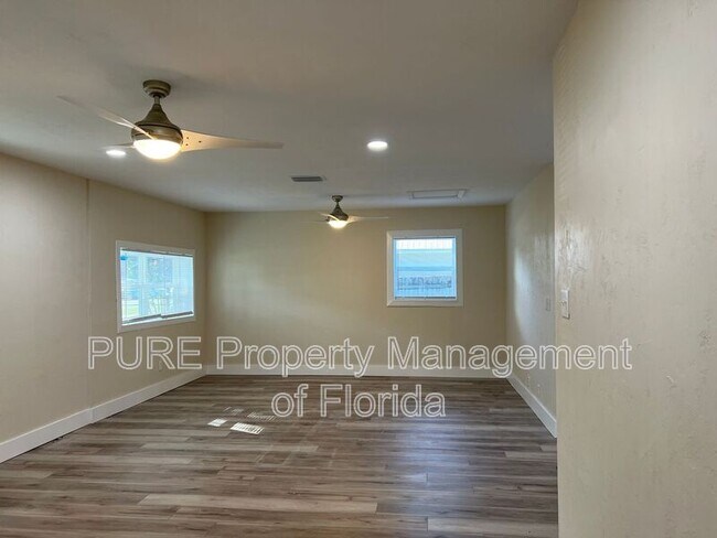 Foto del edificio - 7509 SW 78th Pl