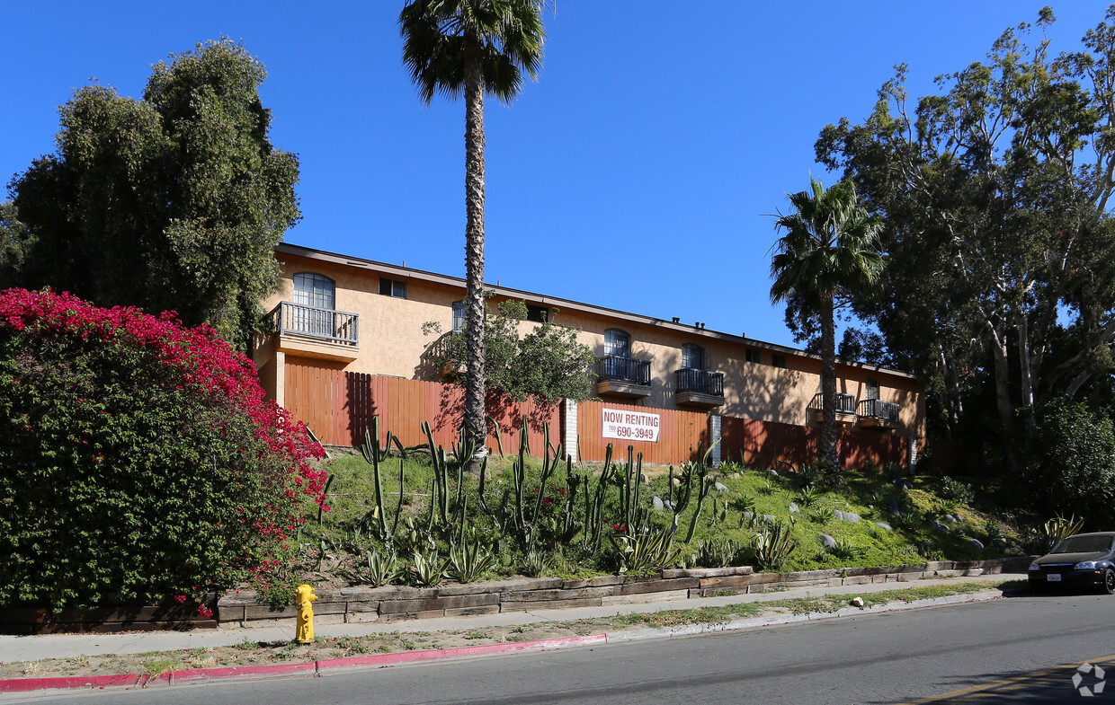 Primary Photo - Hillside Gardens