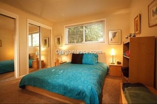 Foto del edificio - One bed one bath apartment near downtown