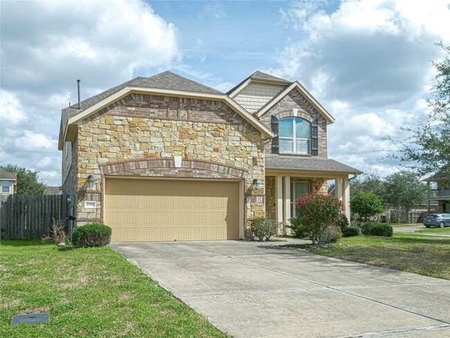Building Photo - 2701 Camden Hills Ln