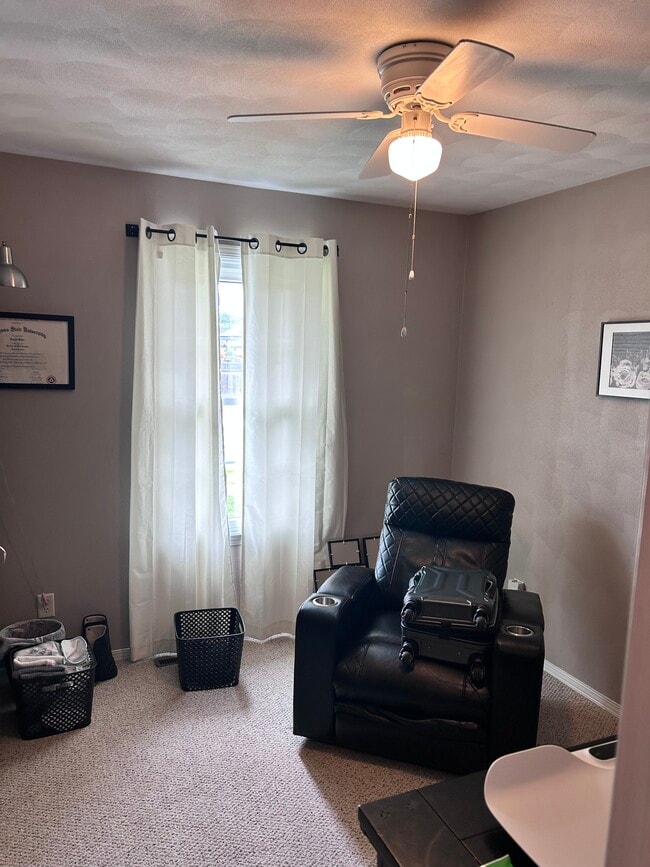 Room 3 - 507 Wheatland Dr
