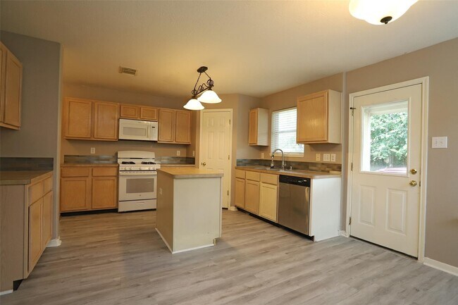 Foto del edificio - 7518 Drifting Willow Ct
