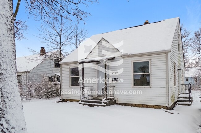 Foto del edificio - 2459 Lexington Ave