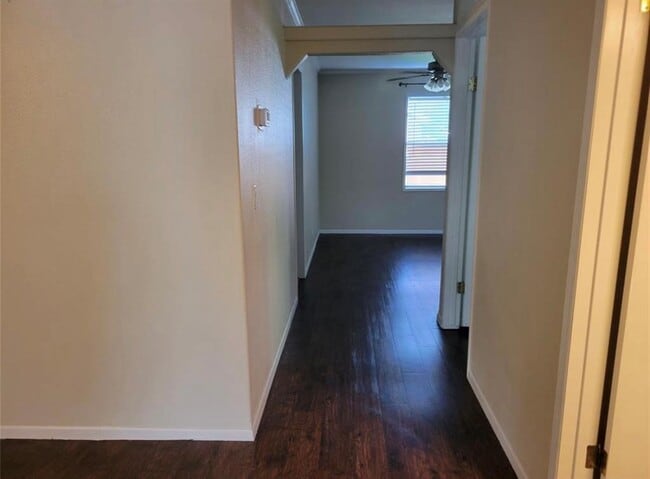 Building Photo - 21415 Snowblossom Ln