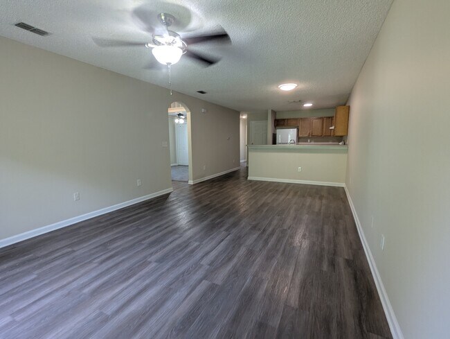 Foto del edificio - 127 Plantation Point Dr