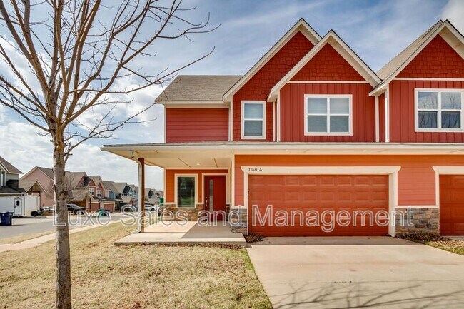 Foto del edificio - 17601 Hampton Park Dr