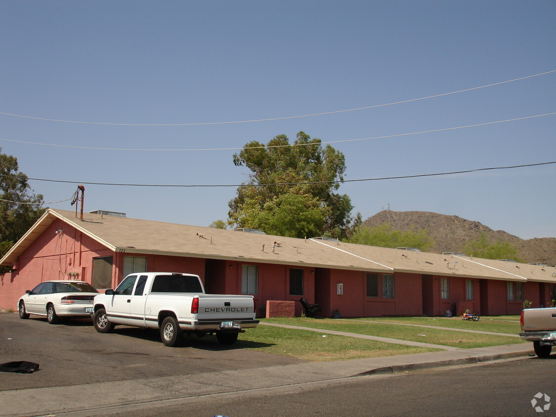 Primary Photo - Veracruz Apartments