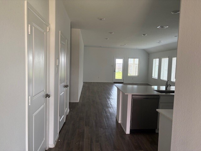 Building Photo - 26643 Castiel Dr