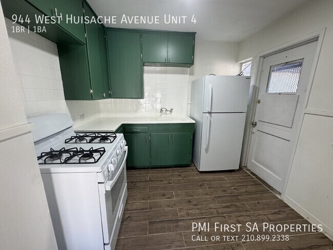 Foto del edificio - 944 W Huisache Ave