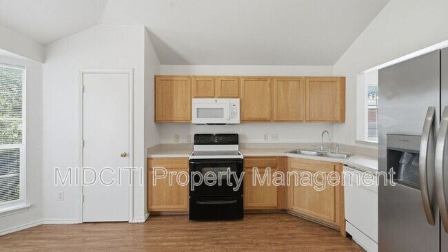 Foto del edificio - 137 Jerry Lees Trail