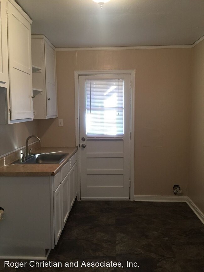 Building Photo - 2 br, 1 bath House - 4001 Union Avenue