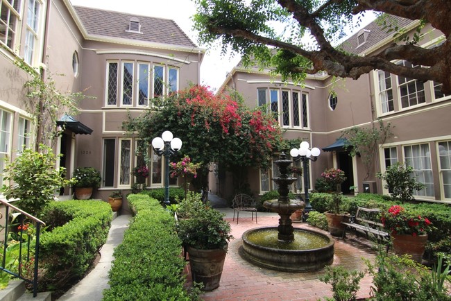 Foto del edificio - 1320 N Alta Vista Blvd