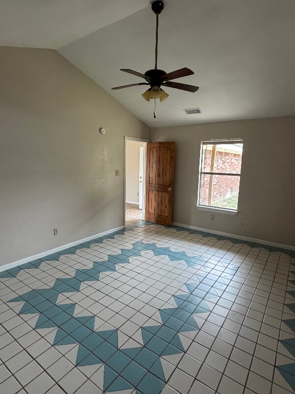 Foto del edificio - 531 Woodland Dr