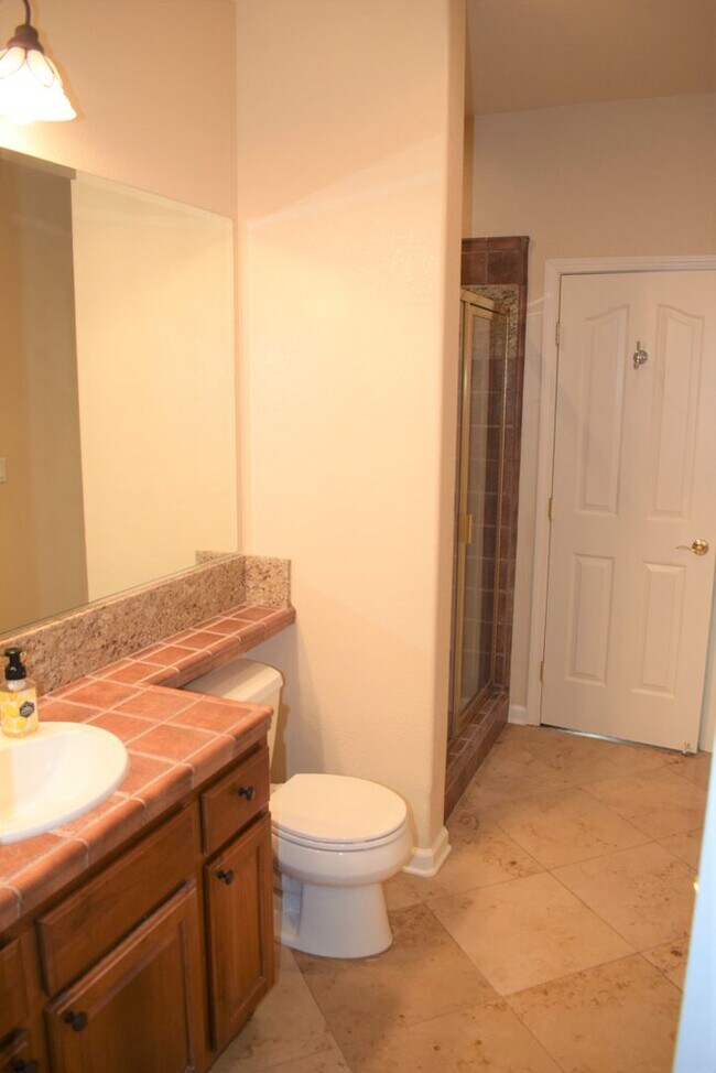 Building Photo - 9713 Sand Hollow Way