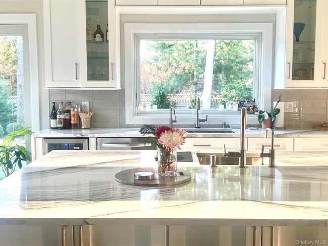 Building Photo - 11 Post Crossing