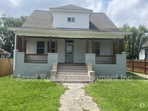 Building Photo - 3043 E 5th Ave