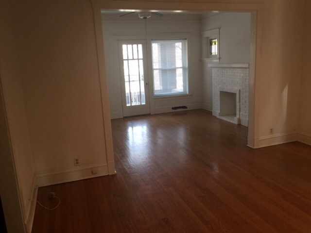 Foto del edificio - 1737 W Catalpa Ave
