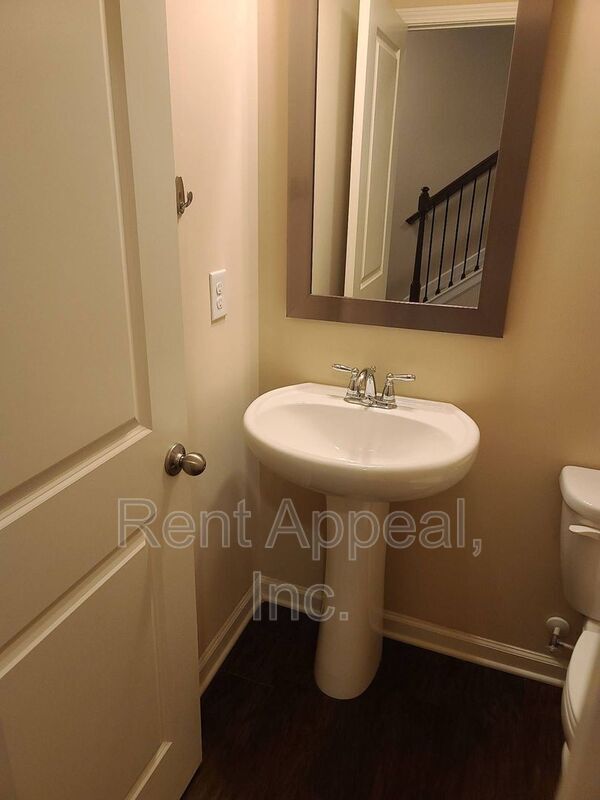 Foto del edificio - 196 Highland Pointe Cir E