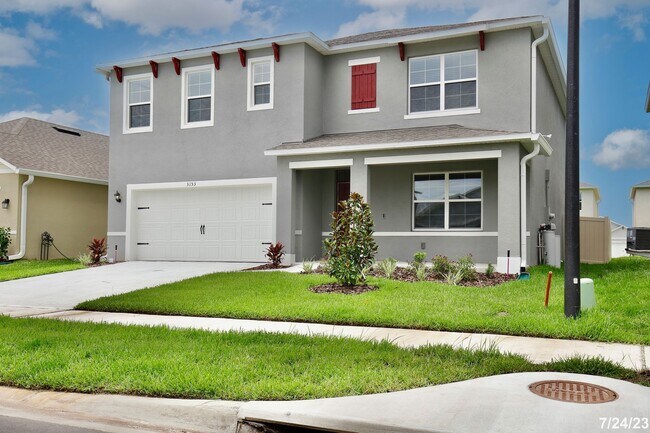 Foto del edificio - Brand New - Gorgeous 5/3 Spacious Home with a Loft Area and a 2 Car Garage in the Eastgrove Commu...