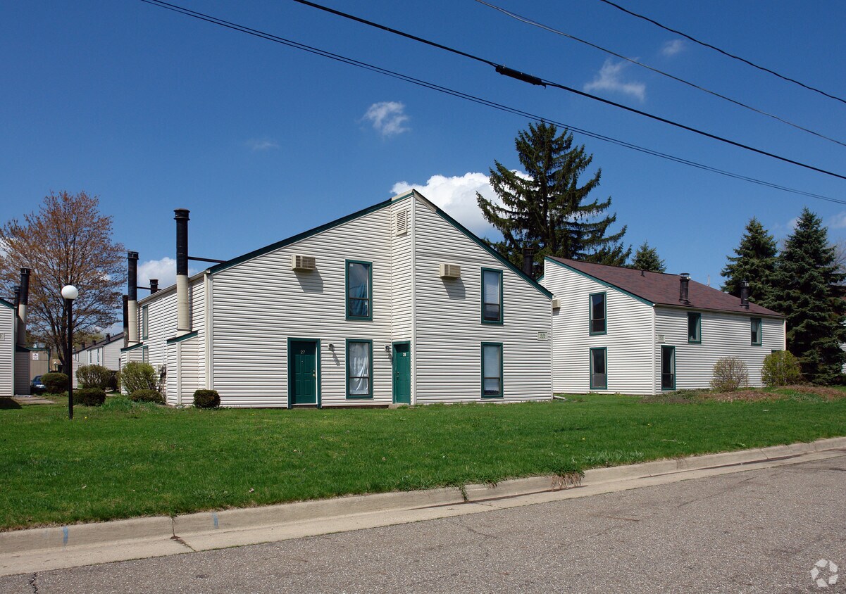 Primary Photo - 1873-1879 S Arlington Rd