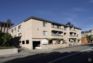 Building Photo - 1937-1939 Argyle
