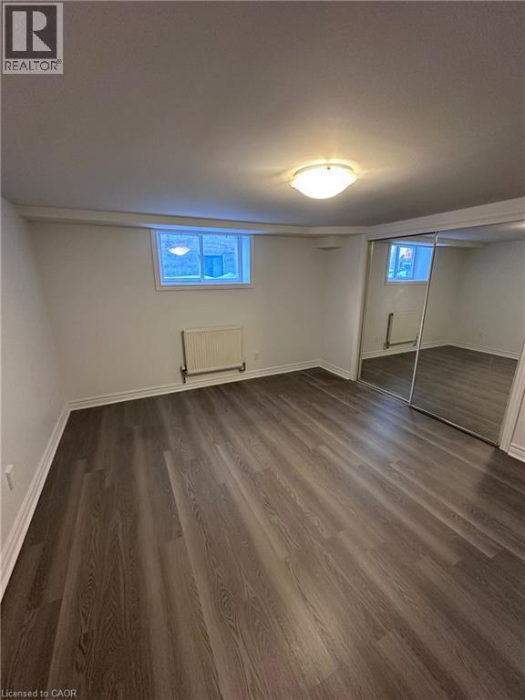 Photo du bâtiment - 1667 Bathurst St