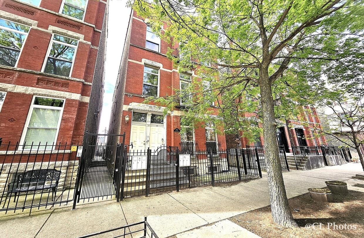 Primary Photo - 1411 W Ohio St