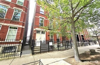 Building Photo - 1411 W Ohio St
