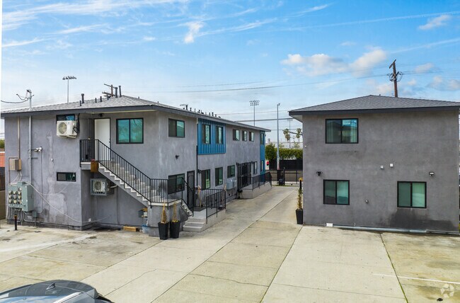 Non-LA Rent-Controlled Apartment Community - 5840-5848 S Hoover St