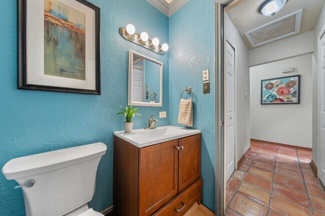 Foto del edificio - 6507 Spring Lark Dr
