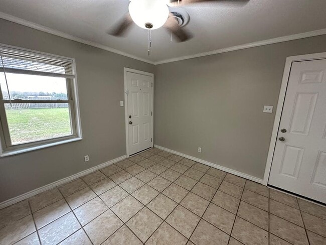 Building Photo - 110 San Benito Dr