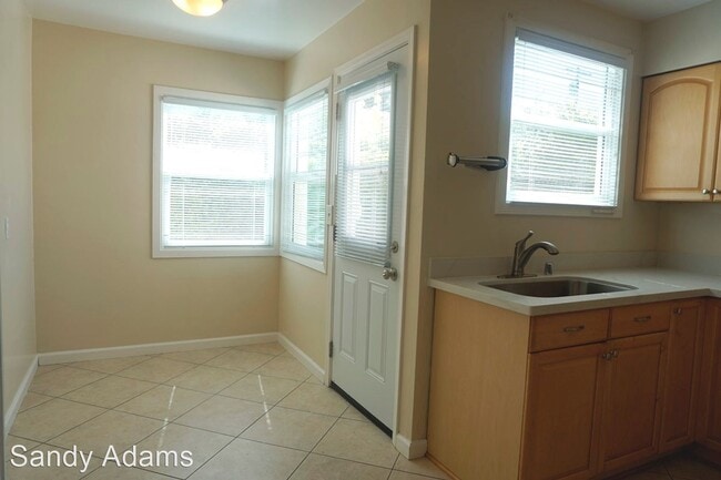 Building Photo - 3 br, 2 bath House - 2884 South Ct