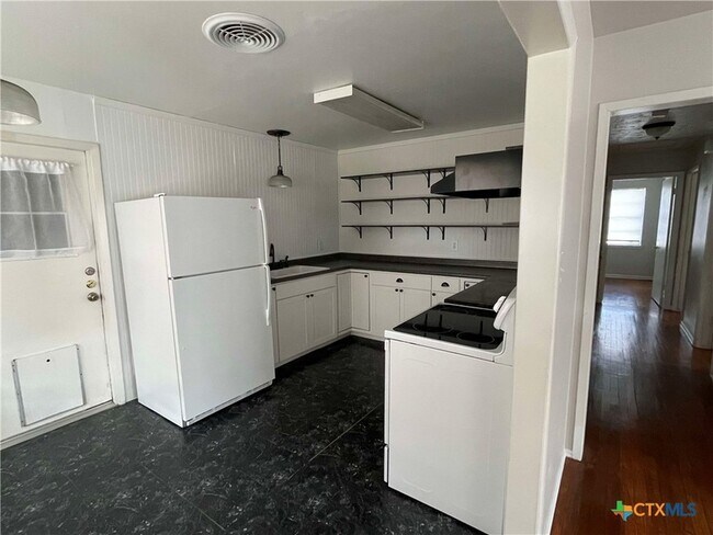 Foto del edificio - 1005 Phil Ave