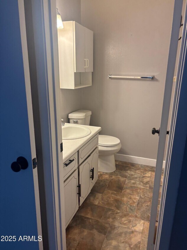 Foto del edificio - 10102 N 97th Dr