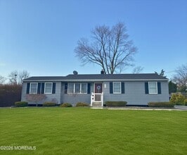 Building Photo - 524 Pennsylvania Ave