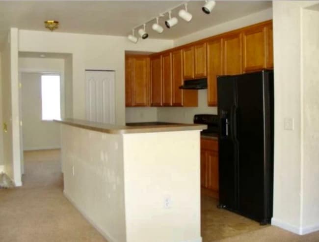 Building Photo - 10336 W 55th Plz