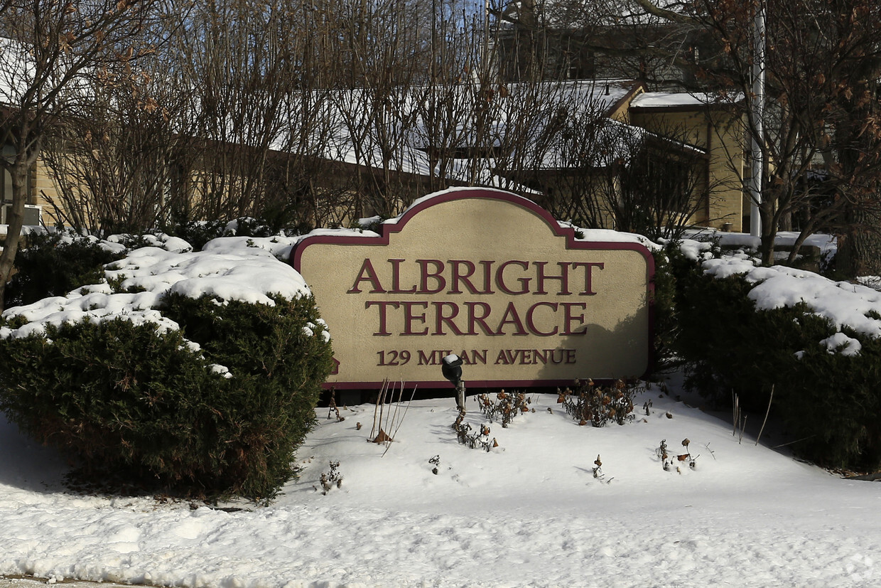 Foto del edificio - Albright Terrace