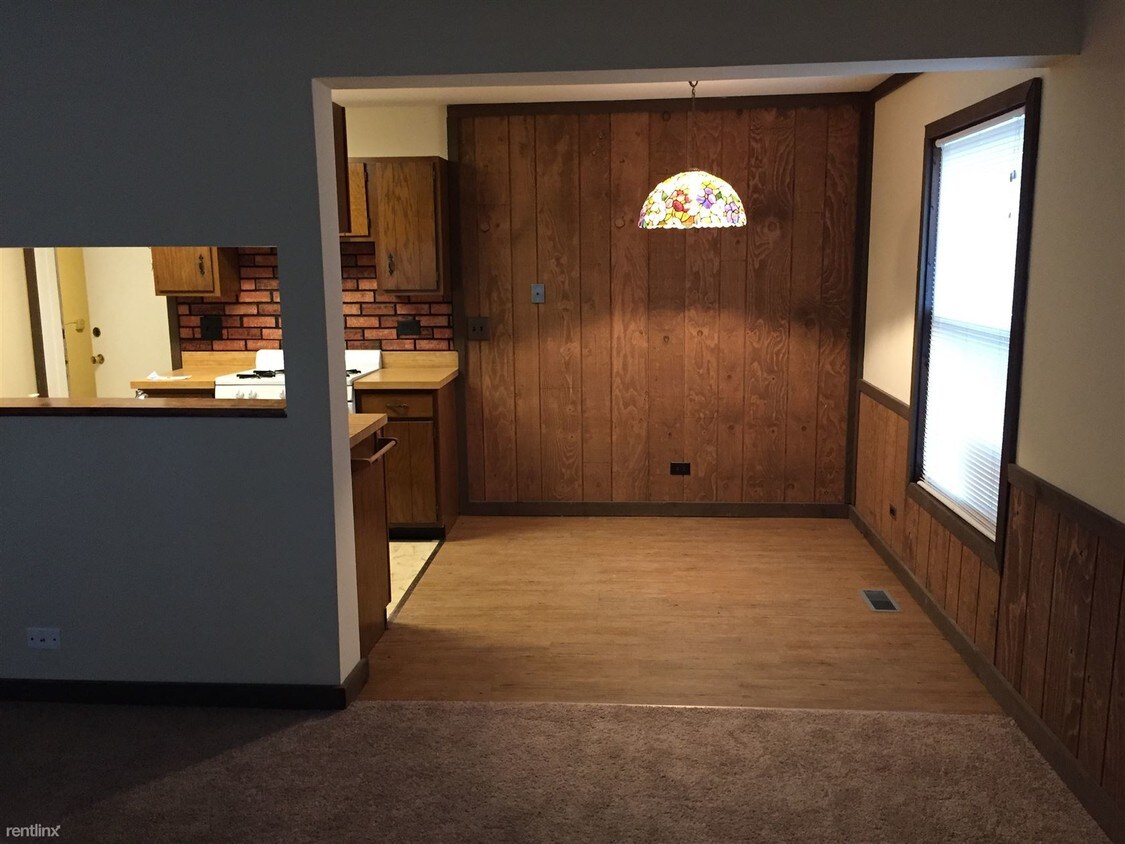 Foto principal - 303 Somerset Ln