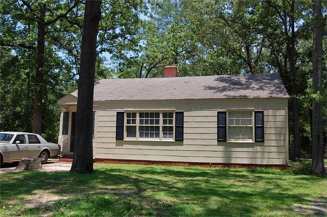 505 McArthur Boulevard - 111 Arnold Blvd