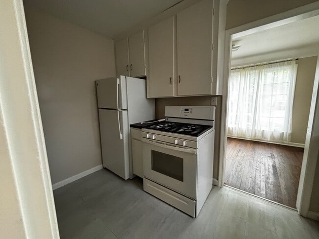 Photo - 3 bed 2 bath bungalow House